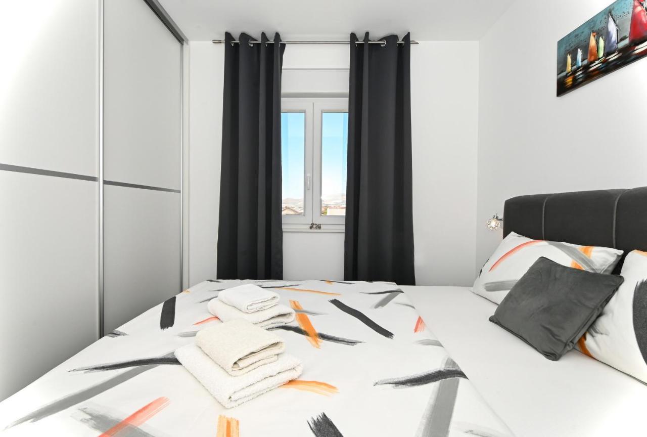 Luxury Apartment White Crystal Kaštela Zewnętrze zdjęcie